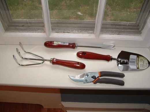 Садовый инвентарь (Garden Tools)
