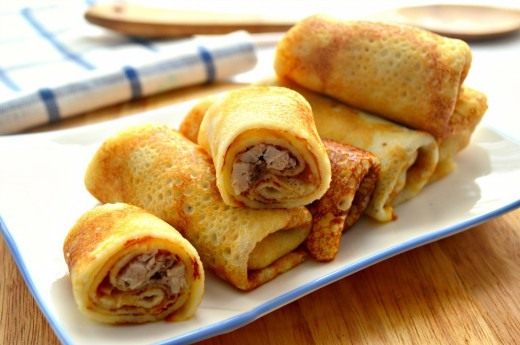 Блинчики с начинкой из отварного гуся