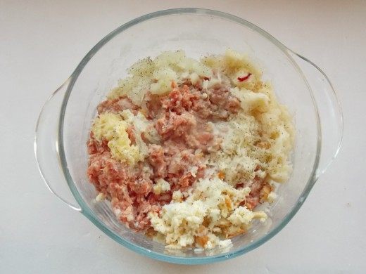 Замешиваем фарш