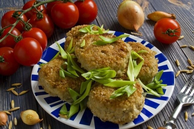 Вкусные рыбные котлеты из трески Вкусные рыбные котлеты из трески