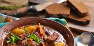 Суп фасолевый с ребрышками
