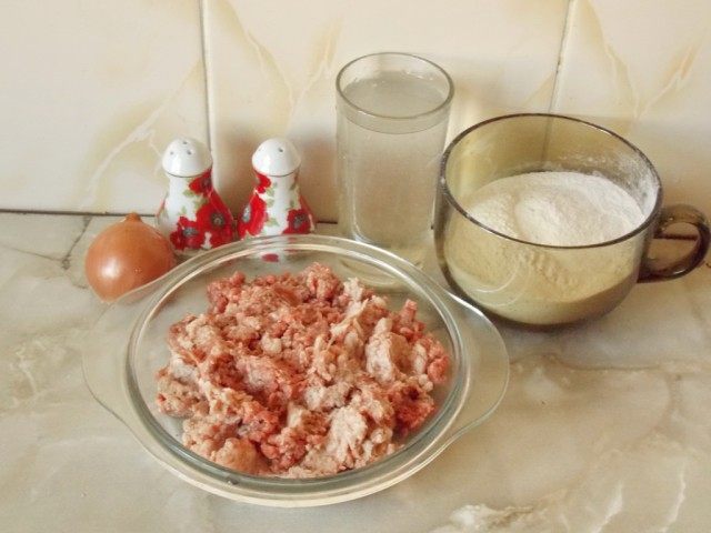 Продукты для домашних пельменей Продукты для домашних пельменей