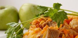 Тушёная капуста с мясом