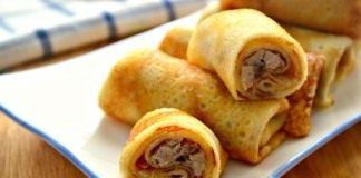 Блинчики с начинкой из отварного гуся