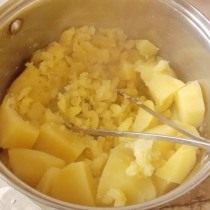 Разомните картофель в пюре Разомните картофель в пюре