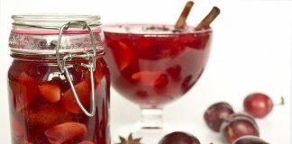 Сливовый джем с имбирём и бадьяном