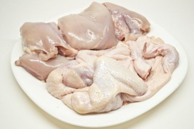 Вынимаем кости из курицы Вынимаем кости из курицы