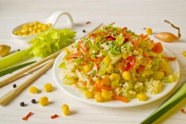 Рис по-пекински с овощами – постный рецепт