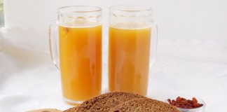 Квас домашний из ржаного хлеба