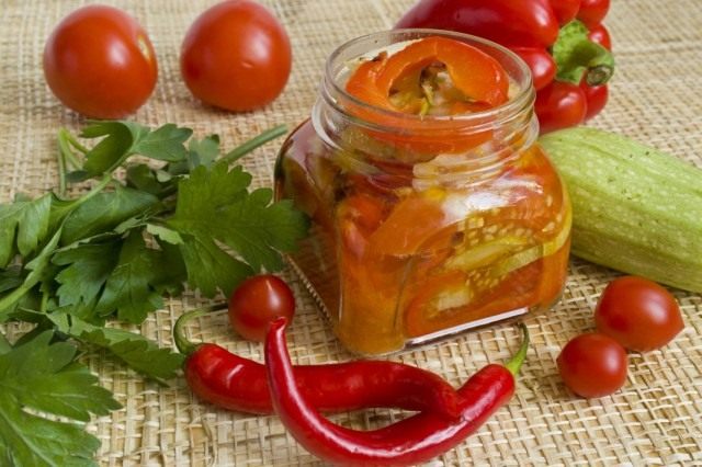 Салат из запеченных овощей на зиму