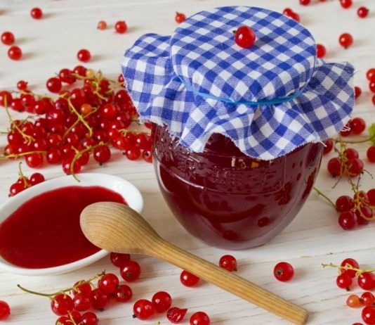Желе из красной смородины на зиму - Варенья и джемы Желе из красной смородины