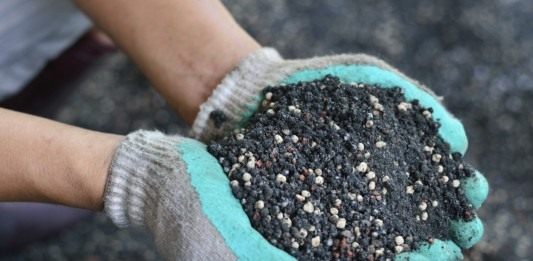 Осеннее внесение удобрений в почву