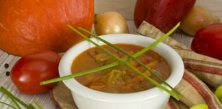 Тыквенный суп с перцем и картофелем