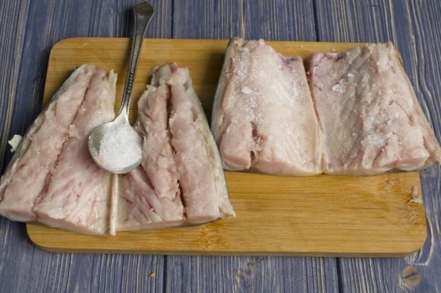 Солим скумбрию Солим скумбрию