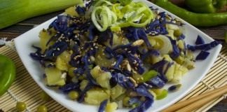 Постный салат с картофелем