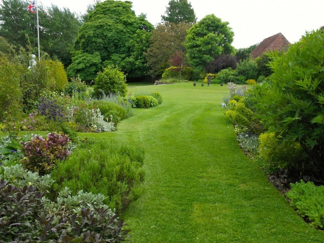 10 базовых элементов английского сада. Английский стиль в ландшафтном .