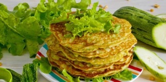 Оладьи из кабачков с кукурузной мукой