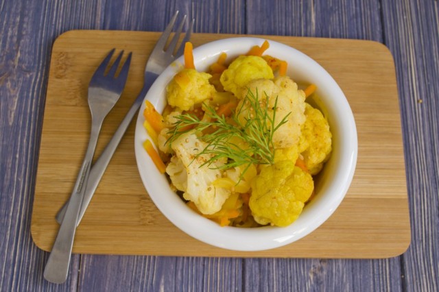 Цветная капуста тушеная с куркумой Цветная капуста тушеная с куркумой