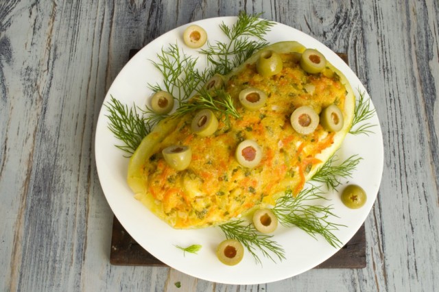 Фаршированный цуккини с творогом и овощами готов. Приятного аппетита! Фаршированный цуккини с творогом и овощами готов. Приятного аппетита!