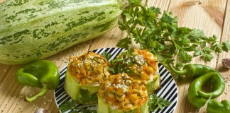 Фаршированные кабачки, запеченные в духовке