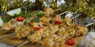 Шашлык из курицы в духовке