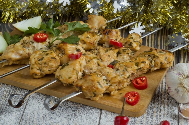 Шашлык из курицы в духовке