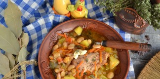 Рассольник с курицей и фасолью