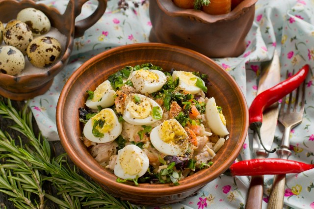Салат из курицы с морковью и сыром Салат из курицы с морковью и сыром