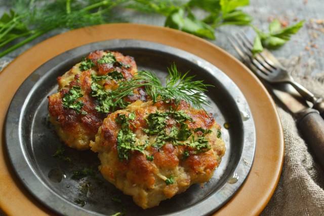 Самые вкусные и быстрые котлеты из свиного фарша