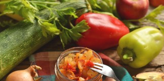 Овощное рагу с яблоками на зиму — необычно и очень вкусно