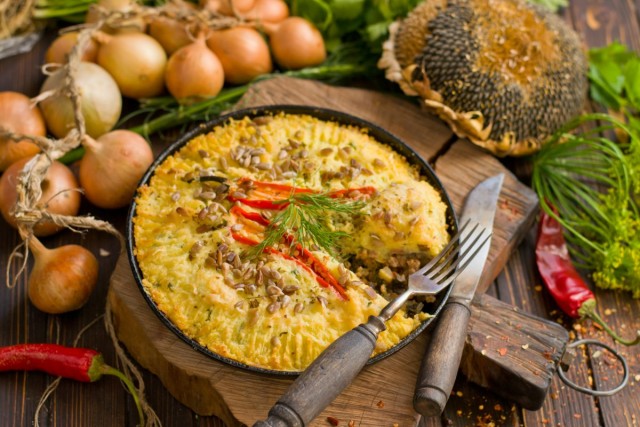Картофельный пирог с фаршем Картофельный пирог с фаршем