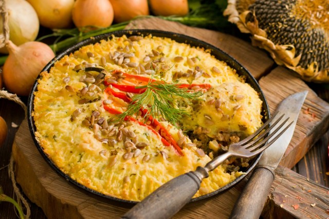 Картофельный пирог с фаршем Картофельный пирог с фаршем