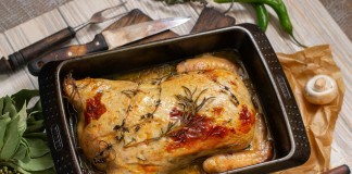 Фаршированная курица без костей в духовке