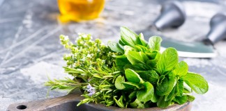 10 пряных растений, которые нужно выращивать, если любите готовить