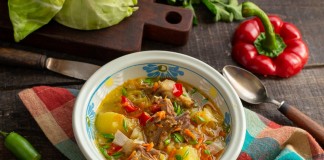 Вкусные щи из баранины