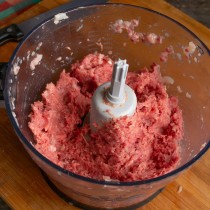 Измельчаем мясо в блендере Измельчаем мясо в блендере
