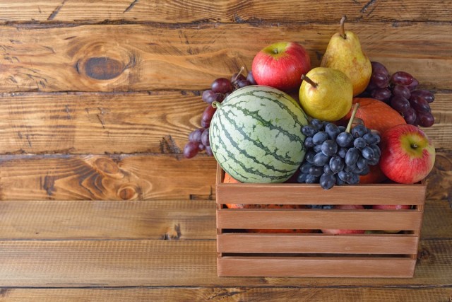Как защитить себя от нитратов в ранних овощах и фруктах?