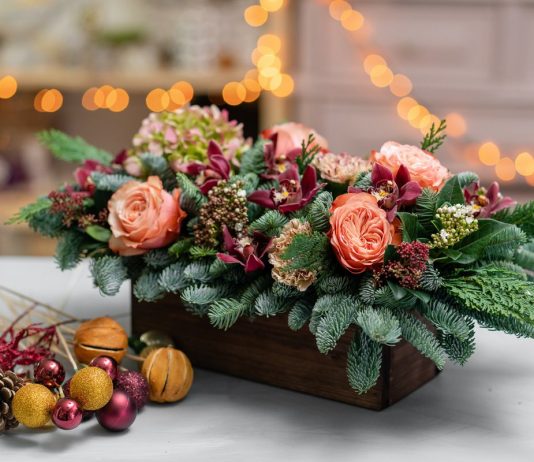 Новогодние композиции — простые идеи для украшения дома