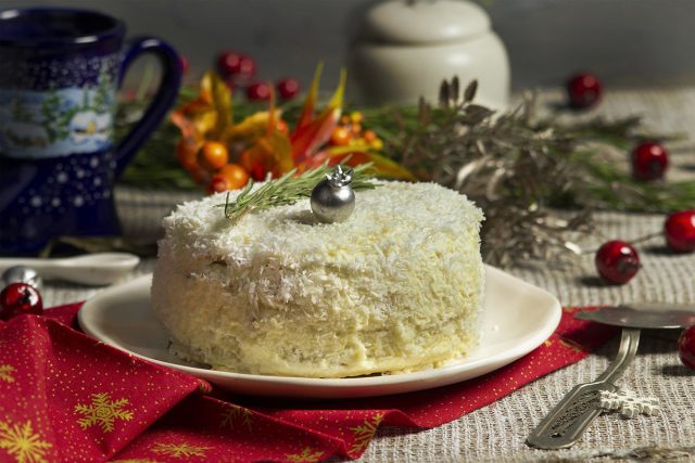 Новогодний торт «Снежный» — простой и вкусный Новогодний торт «Снежный» — простой и вкусный