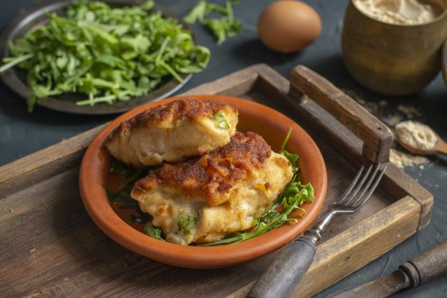 Котлеты де-воляй с сыром