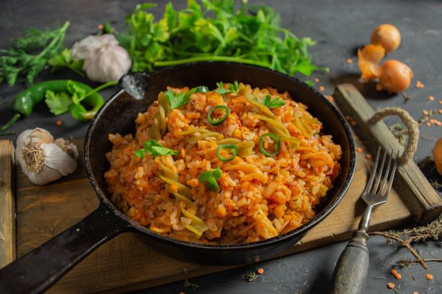 Кошари, или постная рисовая каша по-египетски