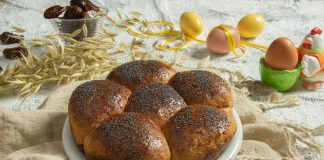 Сладкий пасхальный хлеб с финиками без сахара - Рецепты к праздникам Сладкий пасхальный хлеб с финиками без сахара