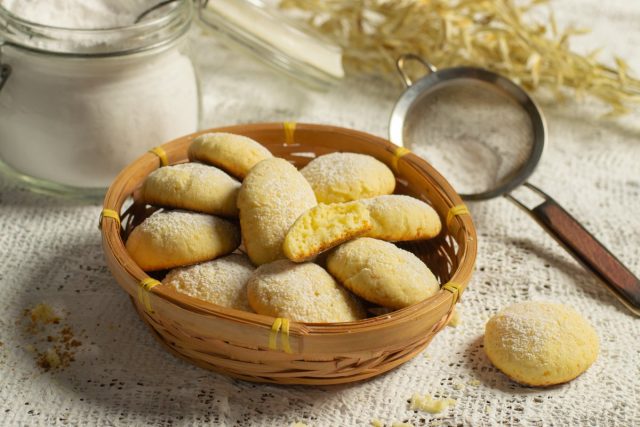 Вкусное печенье с творогом из простых ингредиентов Вкусное печенье с творогом из простых ингредиентов