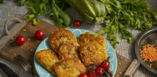 Нежные оладьи из чечевицы с кабачком без яиц - Рецепты Нежные оладьи из чечевицы с кабачком без яиц