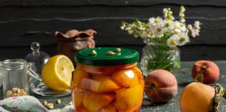 Персики в лимонном сиропе на зиму — быстро и вкусно