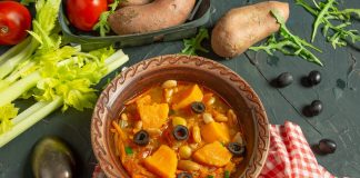 Минестроне с бататом и фасолью — овощной итальянский суп