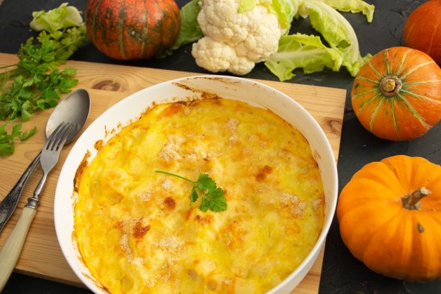 Нежная запеканка с цветной капустой и тыквой Нежная запеканка с цветной капустой и тыквой