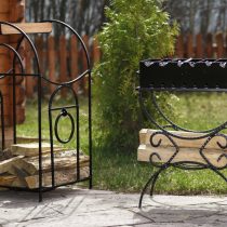 Миниатюрный мангал и дровница Миниатюрный мангал и дровница