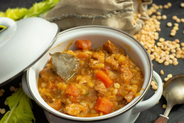 Ароматная гороховая каша с мясом Ароматная гороховая каша с мясом