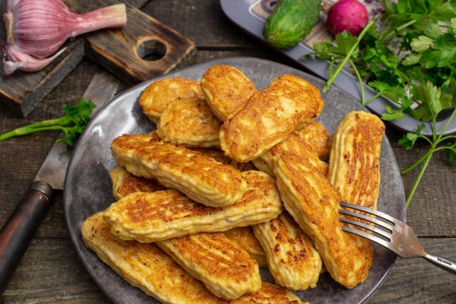 Домашние сосиски из куриного филе Домашние сосиски из куриного филе
